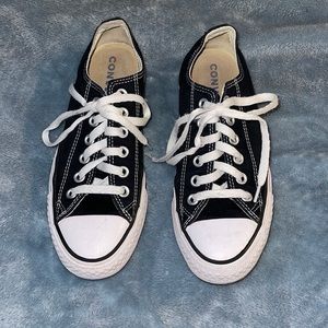 Black Size 5 Converse All-Stars